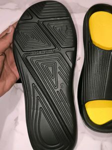 Stylish Black &amp; Yellow Flip Flops