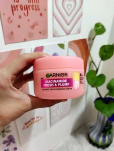 Garnier Niacinamide Fresh & Plump Cream (90ml) 💗