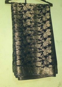 Elegant  navy Blue & Gold Floral Saree