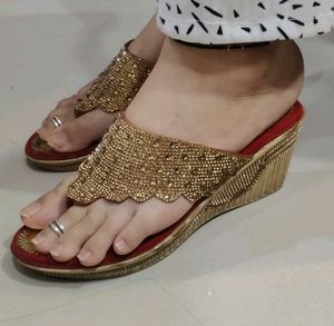 Elegant Golden &amp; Red Partywear Sandals