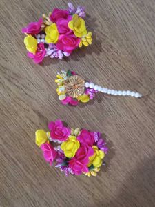 flower haldi jewellery