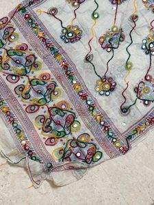 Navratri Mirror work White dupatta