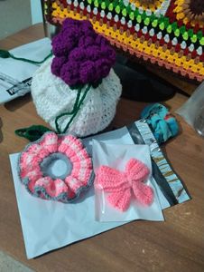 Crochet Srunchies Or Bow