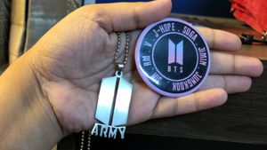 BTS Merch(Keychains, Bracelet,Ring,Pin,Necklace)
