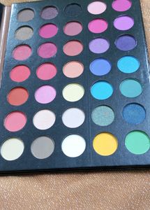 35 Different Colour Eyeshadow Palette