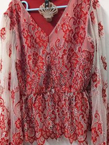 👋🏼 HEY grab this Red Lace Peplum Top