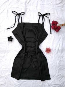 Cutesy strappy corset kurti 🖤🦢