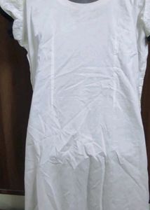 white chikankari  kurta