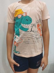 combo pack of four T-shirts
