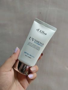 d'Alba UV Essence waterfull+ suncream
