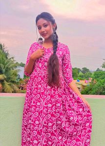 Beautiful Pink Paisley Print Kurta
