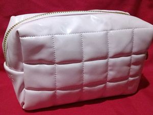 nykaa luxe Quilted Cosmetic Bag