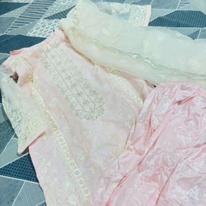 Elegant Pink Kurta Set