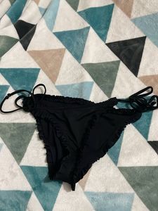 vero moda Black Ruffled Tie-Side Bikini Bottoms