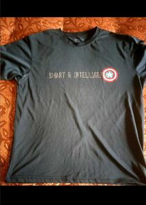 Set of 2 Men's Graphic T-Shirts