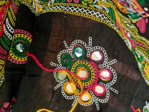 phulkari duptta