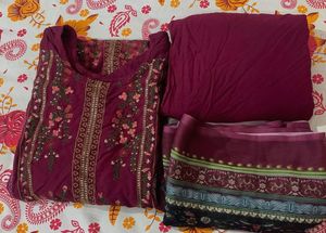 Embroidered Kurta Set