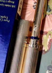 Estee Lauder pure color Explicit lipstick
