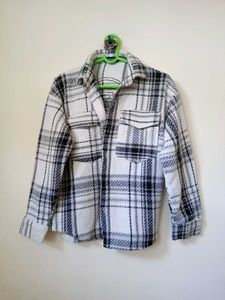 Jacket type shirt (Shacket)