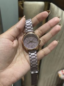 Dressberry watch