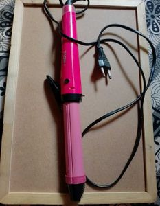 Nova Pink Curling Iron