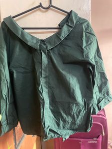 Stylish Green Collared Top