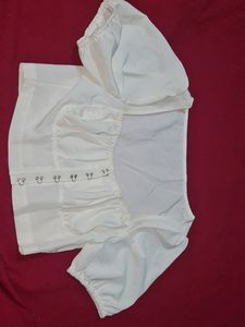 Urbanic White Top - S