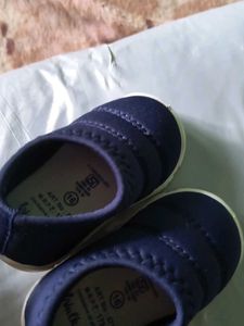 Comfortable Navy Blue Kids' Shoes size is 16