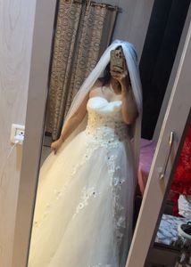 Elegant Bridal Lehenga (no veil)❤️🎀🧚🏻‍♀️