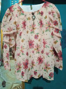 Jeans Hai  And Top SilkPeated XXL Ha