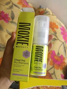 Moxie Cheat Day Dry Shampoo