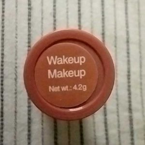 NYKAA Lipstick (shade - WakeupMakeup)