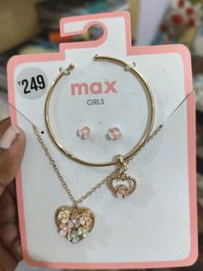 Max Girls Jewelry Set