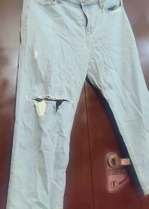 Light Blue Capri Jeans For Girl Or Woman 32 Waist