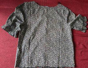 Floral Print Square Neck Puff Sleeve Top
