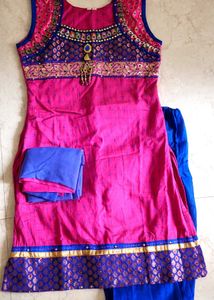 Beaded Function Wear Kurta Set | Size