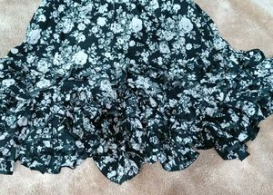 Flowy Floral Mini Skirt