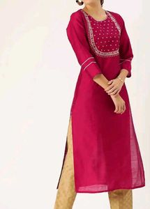 Varanga Elegant Embroidered Kurta
