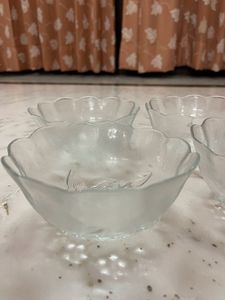 Set of 4 big size bowls