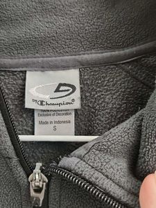 Champion Fleece Pullover - Great Condition!