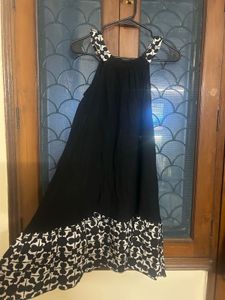 Stylish Black &amp; White Casual Dress