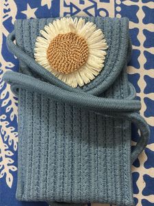 Cute Blue Daisy Crossbody Bag