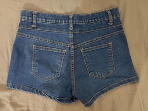 🫐Low Waisted Denim mini shorts