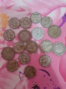 coins of 10 paisa total 17