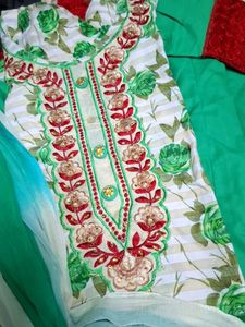 Embroidered Floral Kurta Salwar Set with Dupatta