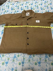 Men's Tan Short Sleeve Button-Up Shirt