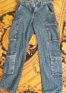 baggy blue jean