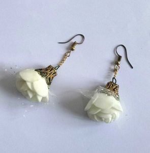 Floral Drop Earrings 😻