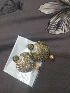 Elegant Gold &amp; Blue Chandbali Earrings