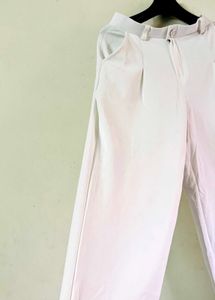 Chic White Vest &amp; Wide-Leg Pants Set